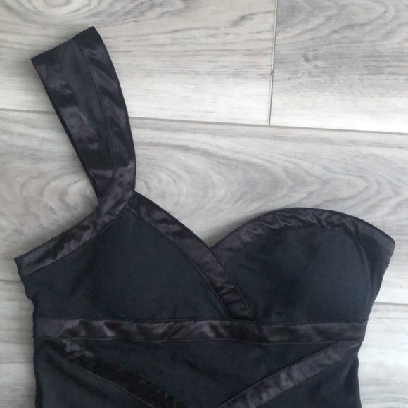 🖤Silence + Noise One Shoulder Dress - Picture 7 of 10